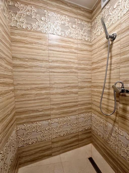 Luna Apartament Lägenhet Timişoara Exteriör bild