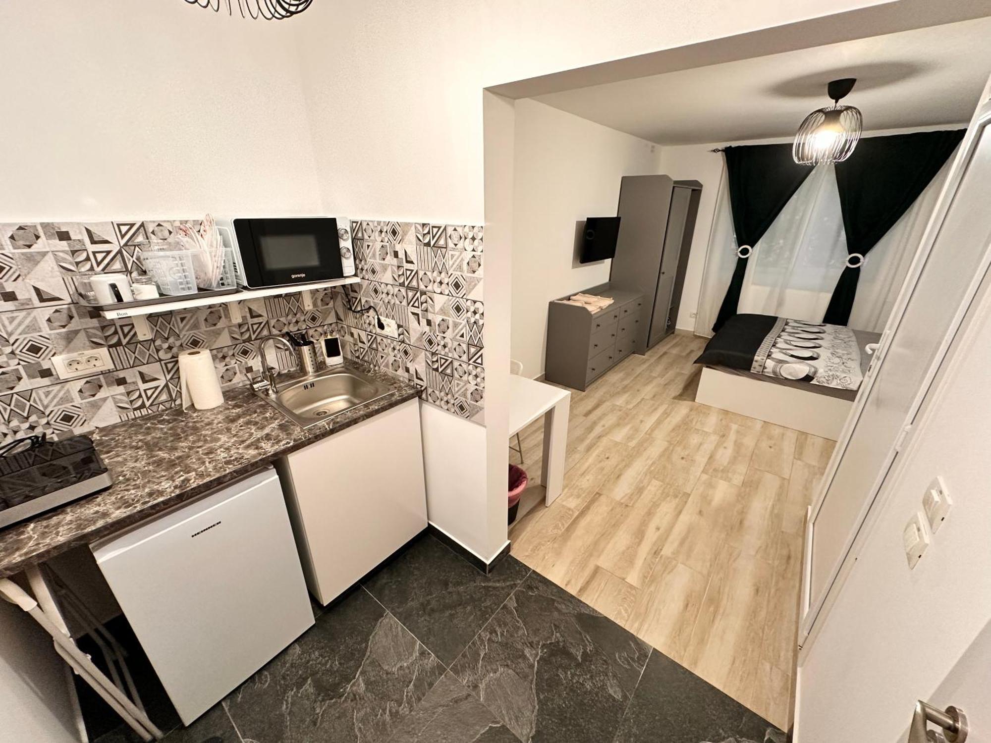 Luna Apartament Lägenhet Timişoara Exteriör bild